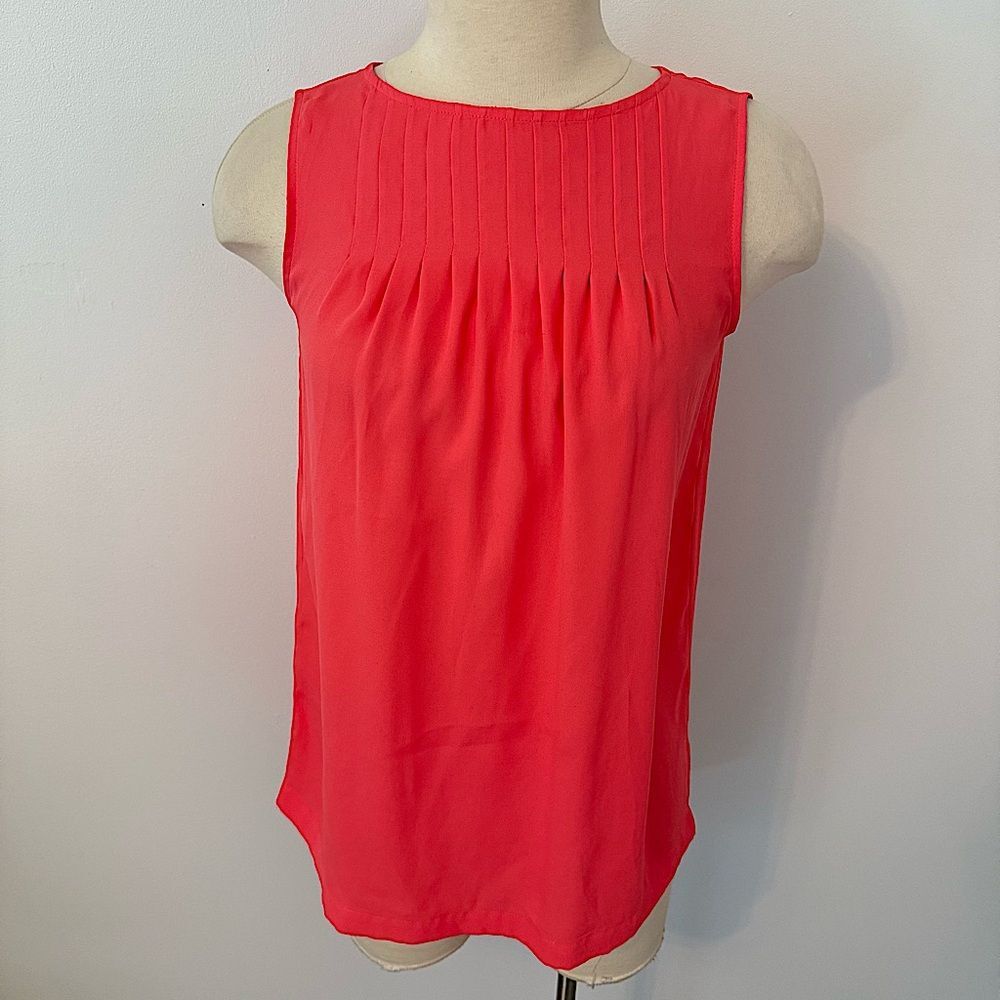 Ann Taylor LOFT Coral Pleated Sleeveless Shell Blouse Size XS